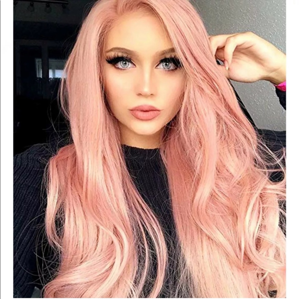NWT Resistance Synthetic fiber Hair Wig long wavy